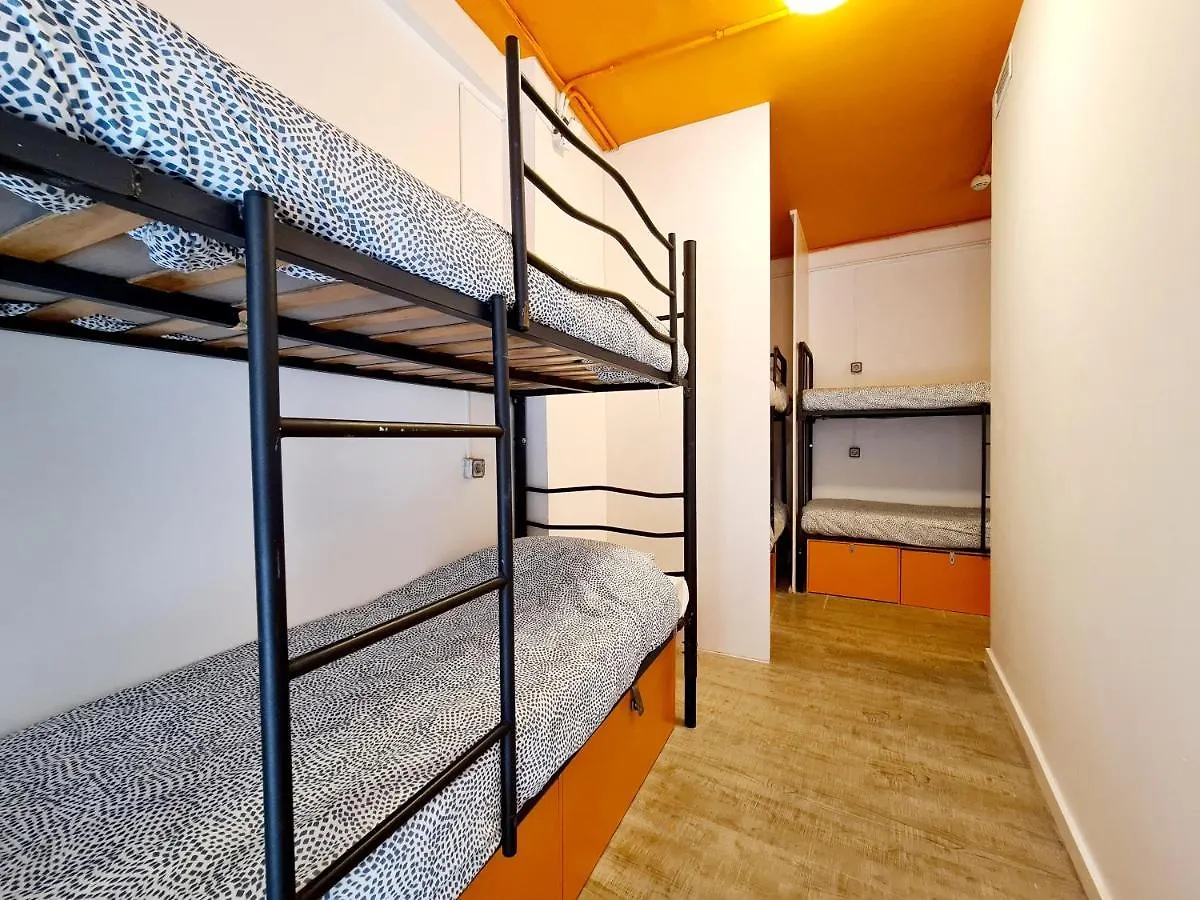 Arc House Gracia Hostel Barcelona Spain