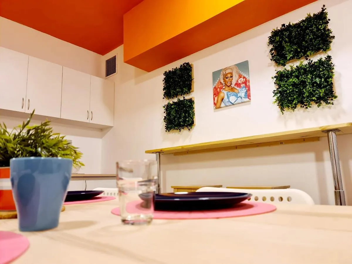 Arc House Gracia Hostel Barcelona Spain