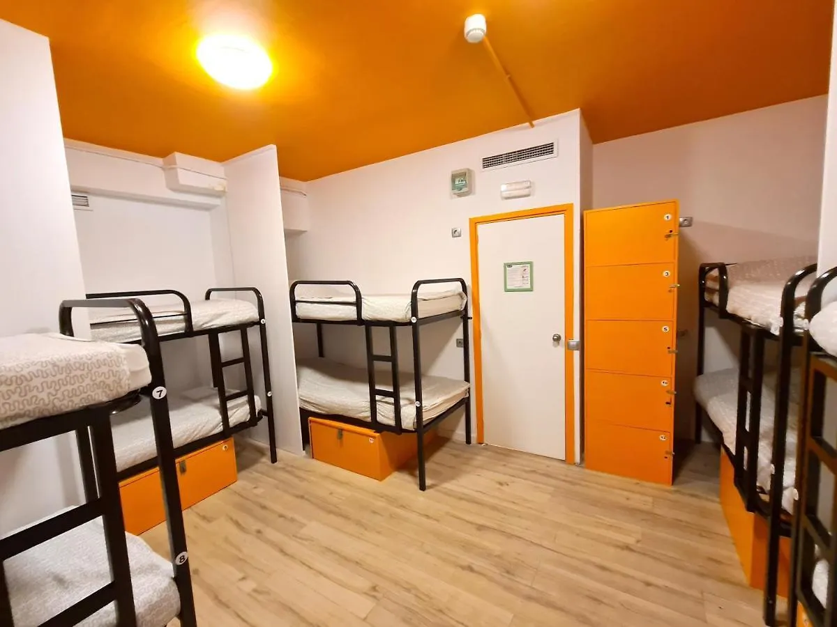 Arc House Gracia Hostel Barcelona Spain