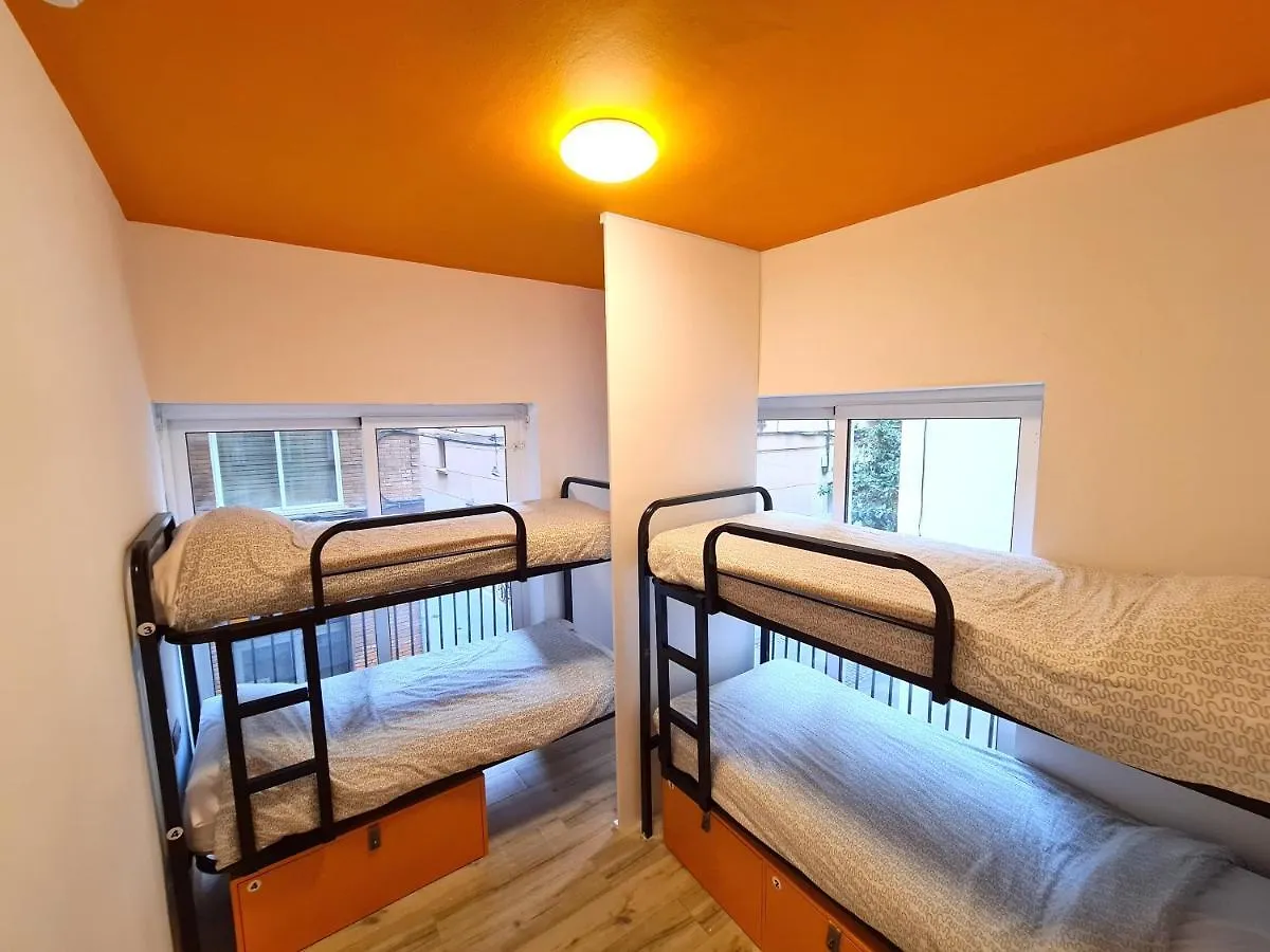 Arc House Gracia Hostel Barcelona 0*,